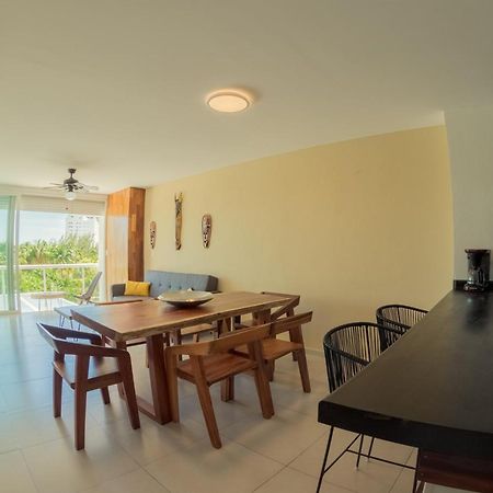 Beachfront Luxury Apartments Cancún Eksteriør billede