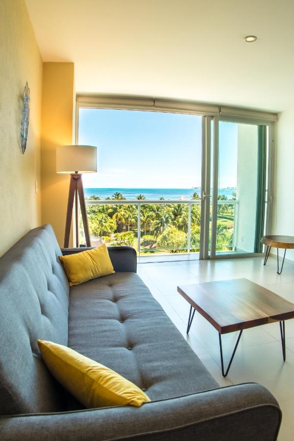 Beachfront Luxury Apartments Cancún Eksteriør billede