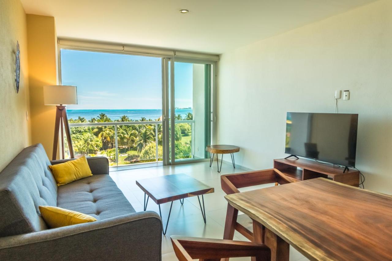 Beachfront Luxury Apartments Cancún Eksteriør billede