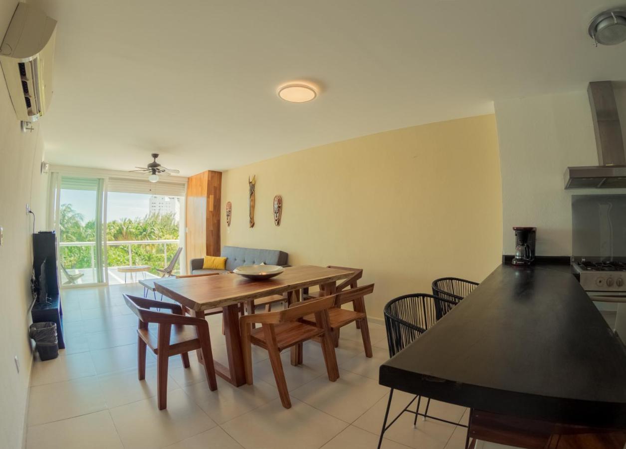 Beachfront Luxury Apartments Cancún Eksteriør billede
