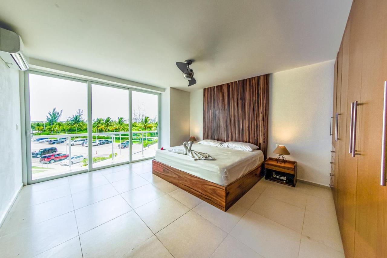 Beachfront Luxury Apartments Cancún Eksteriør billede